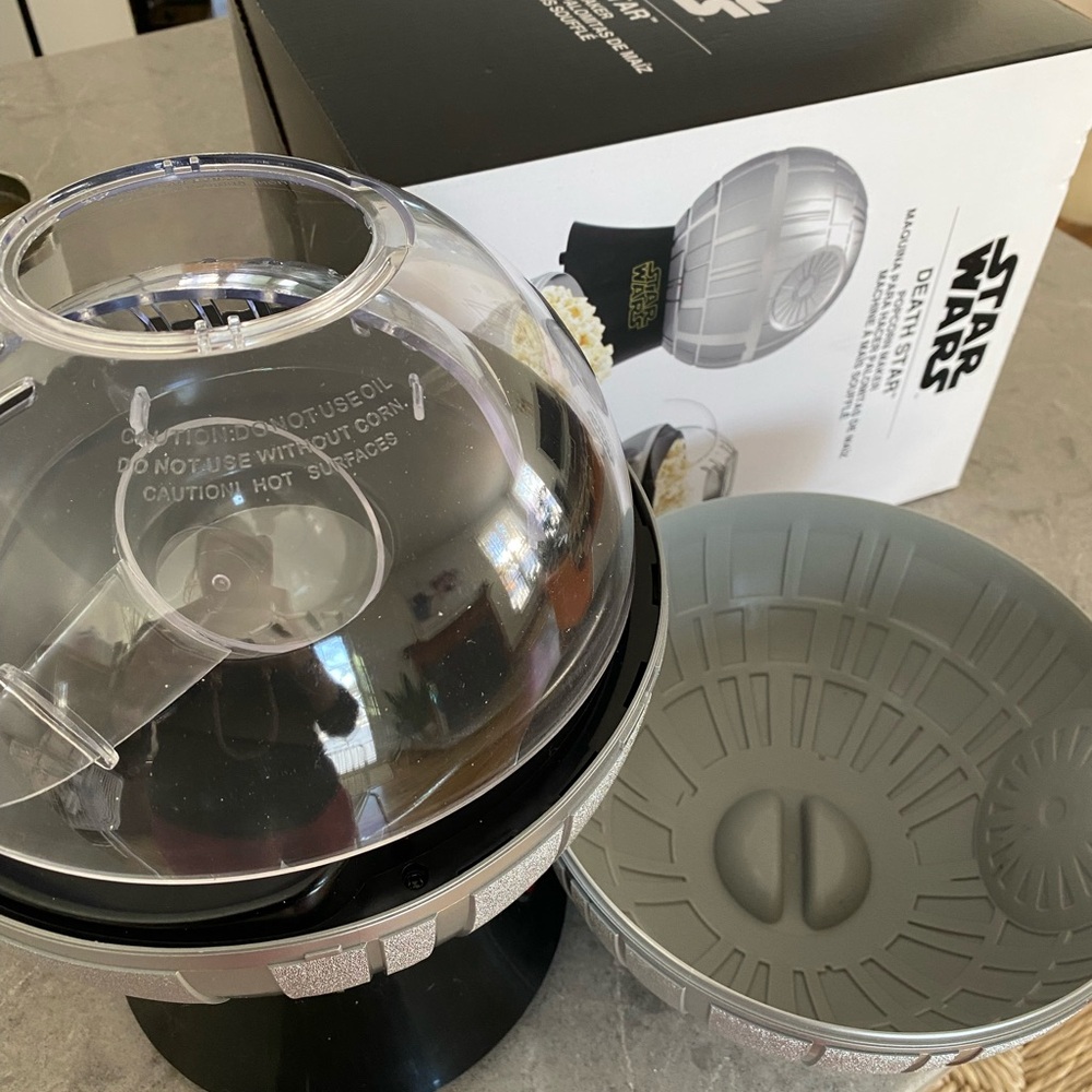 Star Wars Death Star Popcorn Maker
